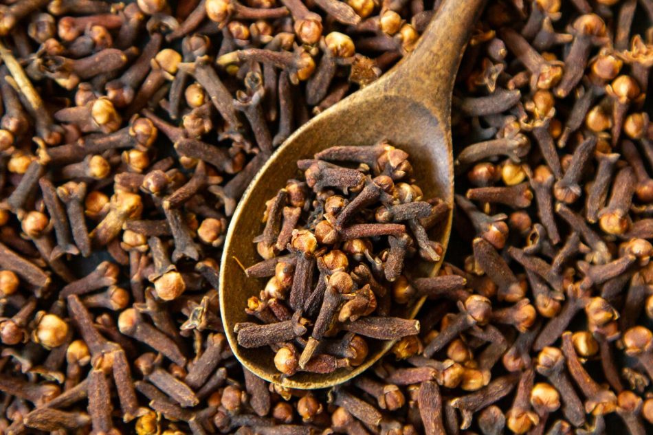 About Cloves